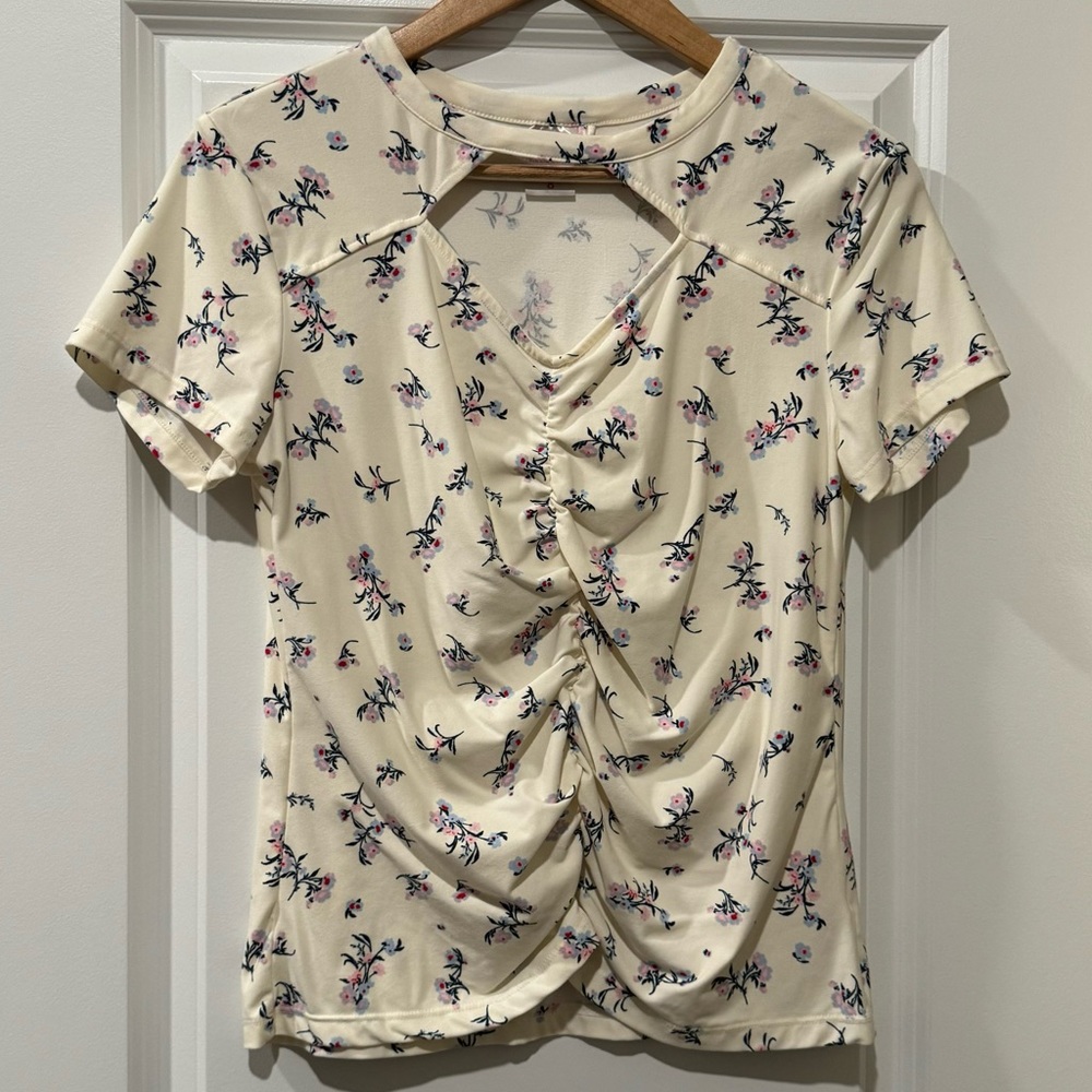 Clearance Bohemian Floral Cream Top Cutout Chest Ruching Detail